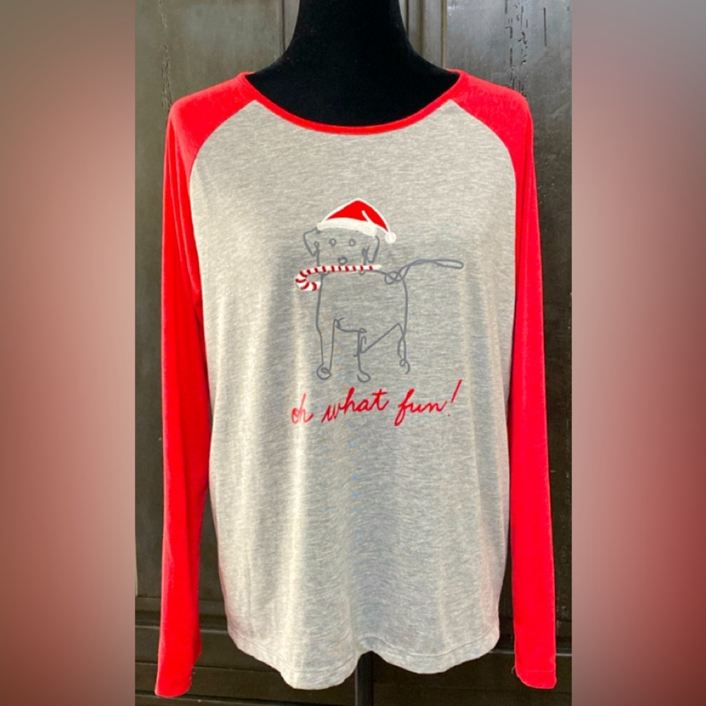 ED gray & red sleeve shirt w/Xmas dog & candy cain with verbiage “oh what fun!”L